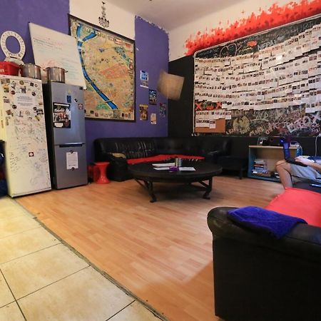 Retox Party Hostel Budapeszt Zewnętrze zdjęcie